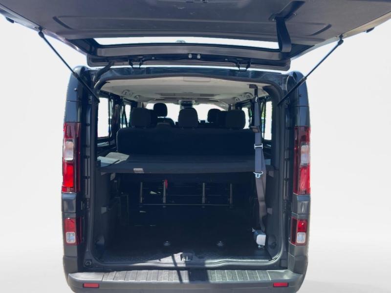 Renault Trafic Combi