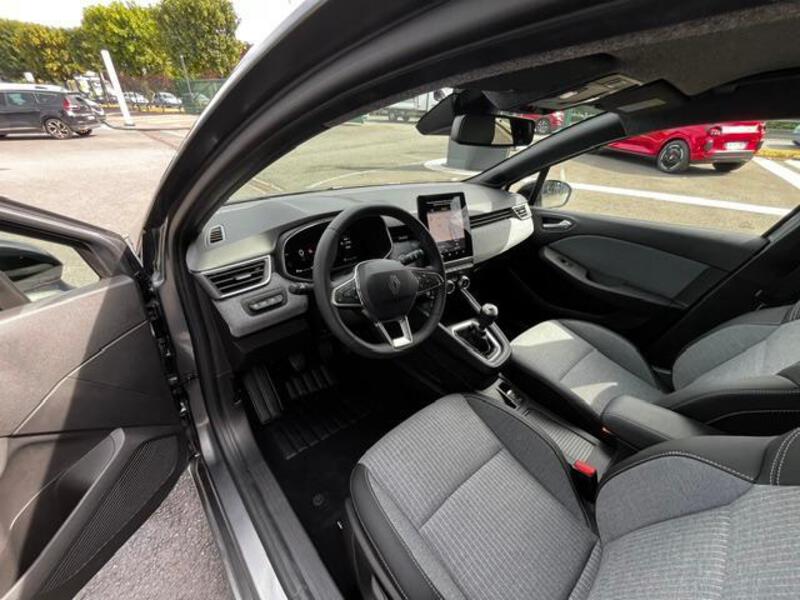 Renault Clio V