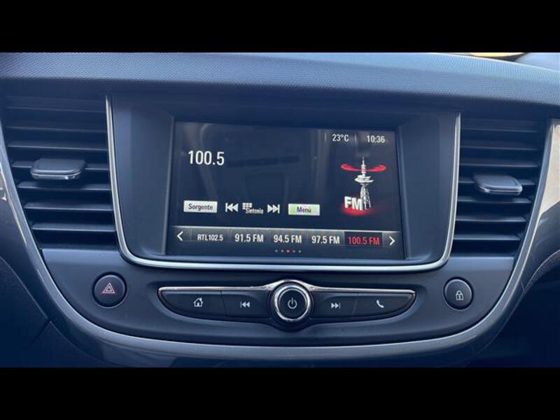 Opel Crossland X