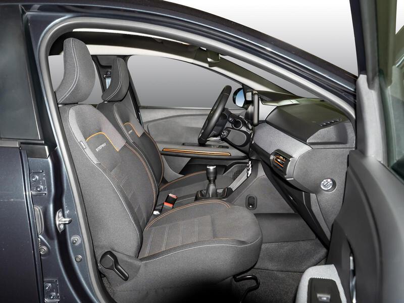 Fahrzeugabbildung Sandero Stepway Comfort TCe 100 ECO-G Bild 4 von 15