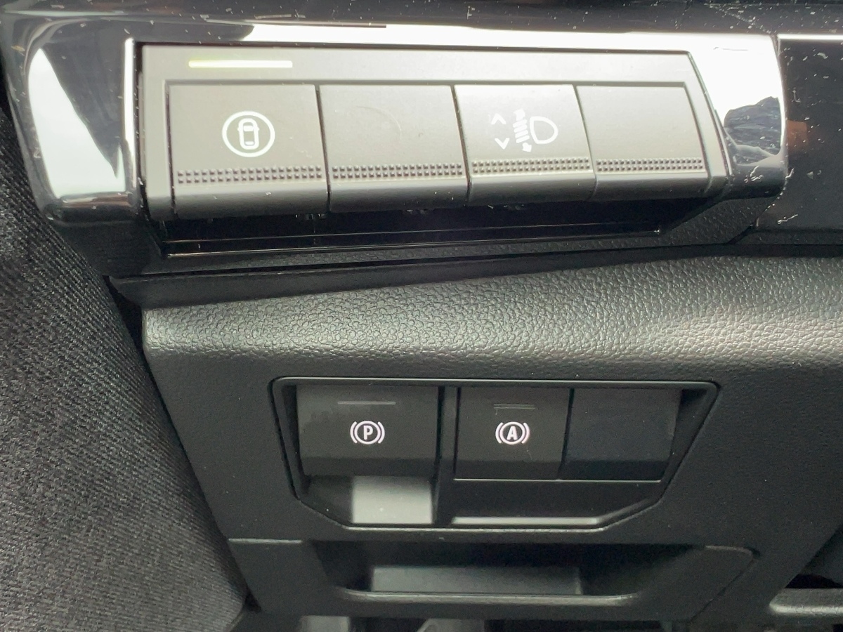 Renault Austral – Bild 18