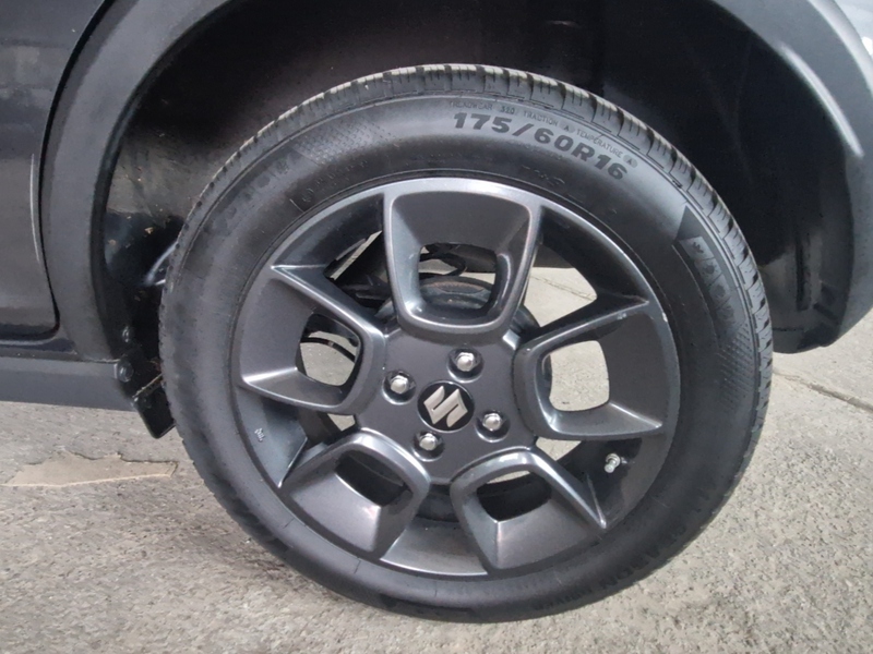 Suzuki Ignis