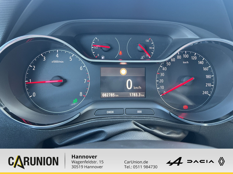 Fahrzeugabbildung Crossland 1.2 Turbo Innovation Bild 10 von 20