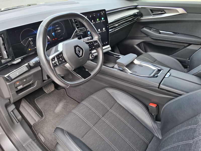 Fahrzeugabbildung Austral Techno Mild Hybrid 160 Automatik Bild 22 von 47