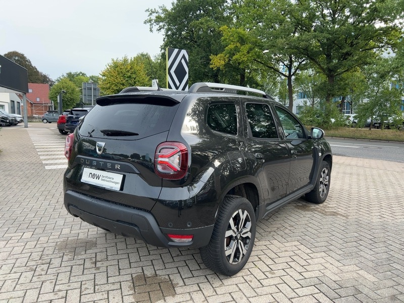 Fahrzeugabbildung Duster II Prestige 1.3 TCe 150 4WD GPF Bild 4 von 15