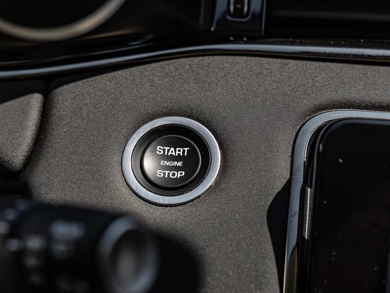 Fahrzeugabbildung Range Rover Evoque AHK NAVI Bild 15 von 15