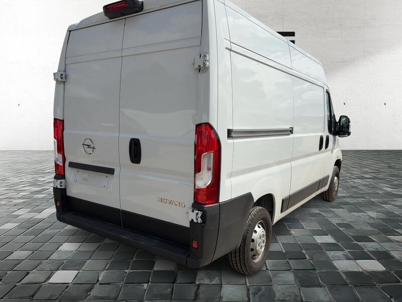 Opel Movano