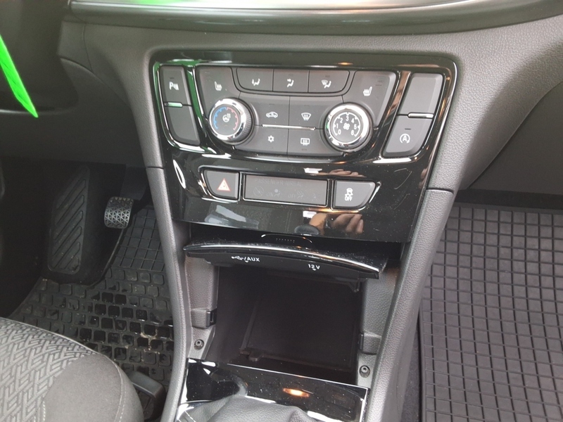Fahrzeugabbildung Mokka X START/STOP - RADIO/KLIMA/ Bild 14 von 15