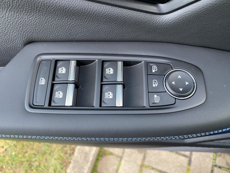 Fahrzeugabbildung Megane E-TECH 220 Comfort Range Bild 13 von 21