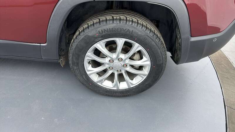 Jeep Cherokee