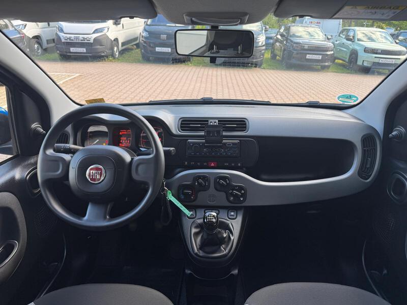 Fahrzeugabbildung Panda 1.0 GSE Cross City Plus KLIMA*ALLWETTER Bild 11 von 19