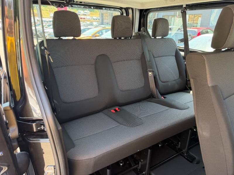 Renault Trafic Combi
