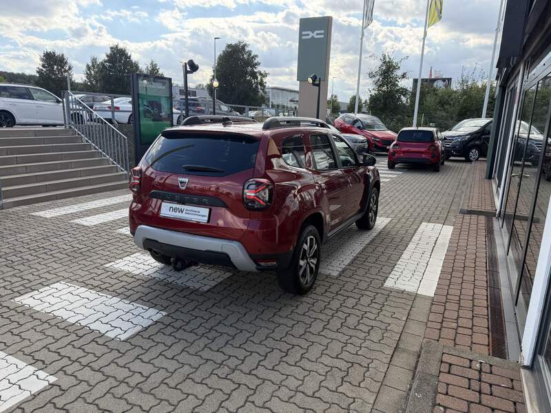 Fahrzeugabbildung Duster ++Klima++Navi++GJR Bild 7 von 43