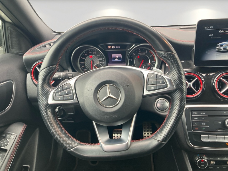 Mercedes-Benz GLA 45 AMG
