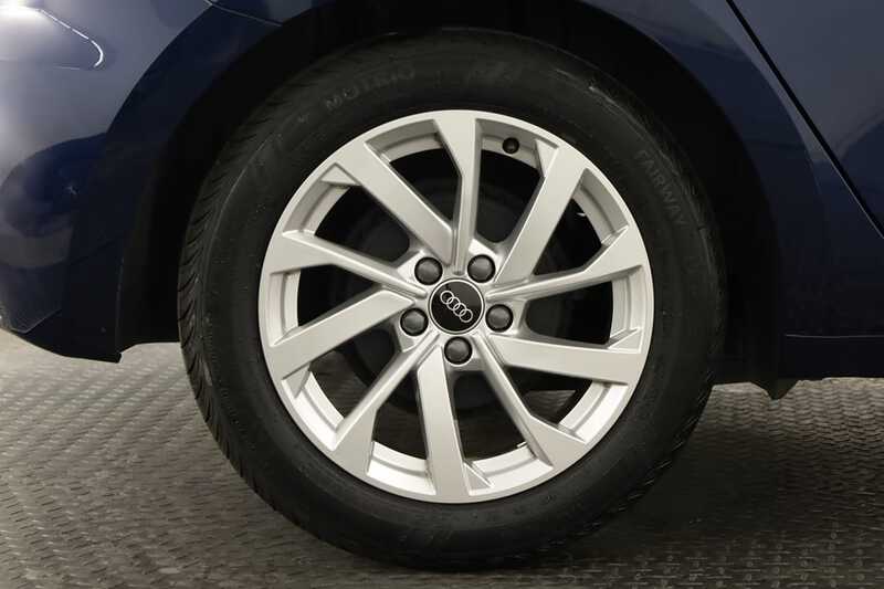 AUDI A1 A1 SB 25 TFSI Advanced — photo 5