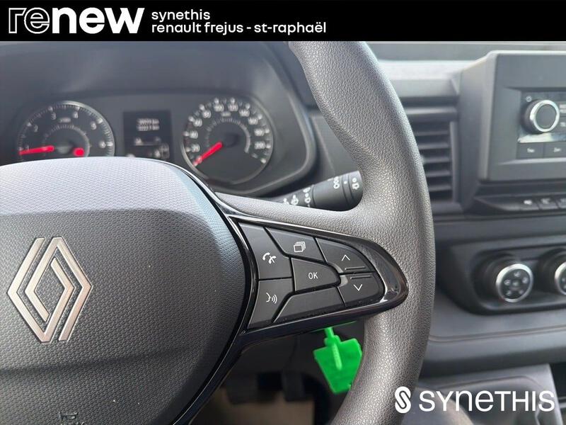 Renault Trafic Combi