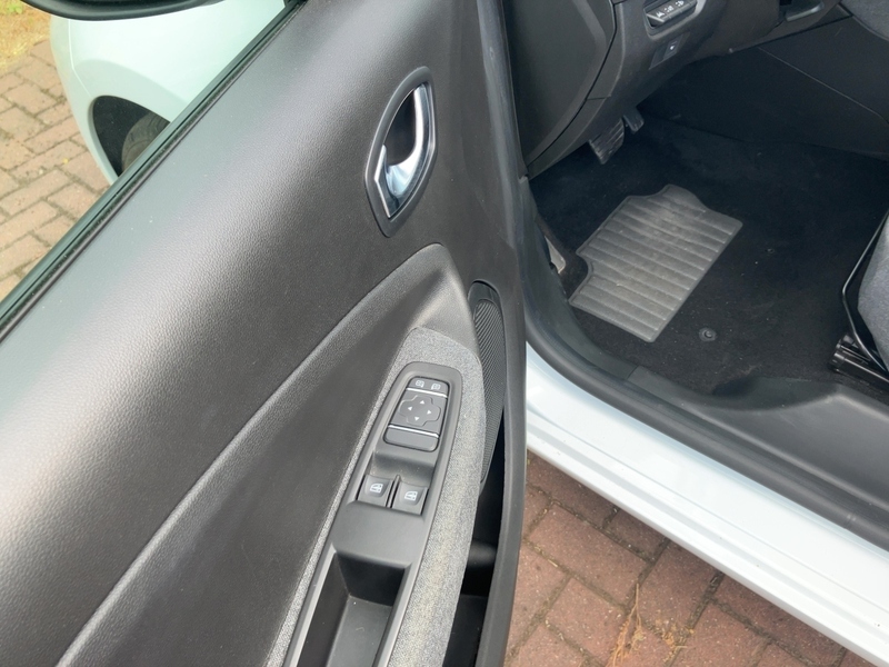 Fahrzeugabbildung Zoe R110 Experience R110/Z.E. 50 Bild 18 von 20