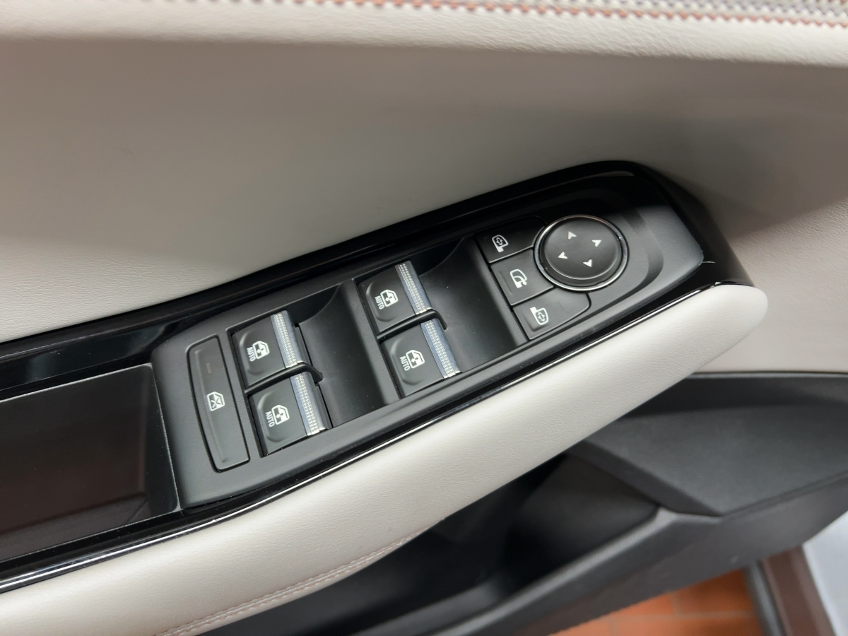 Renault Espace – Bild 20