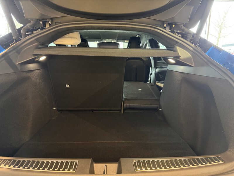 Fahrzeugabbildung A390 DRIVING Pack+Devialet® XtremeSound Bild 46 von 50