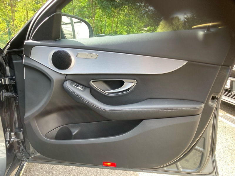 Fahrzeugabbildung C 250 Navi KlimaAT LED Bild 16 von 16