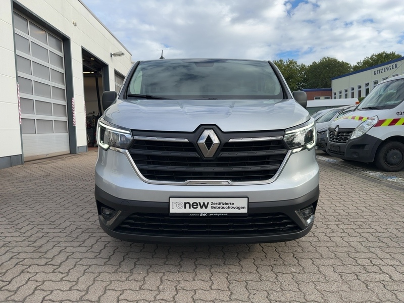 Fahrzeugabbildung Trafic Komfort L2H1 3,1t dCi 150 EDC*SHK* Bild 6 von 15