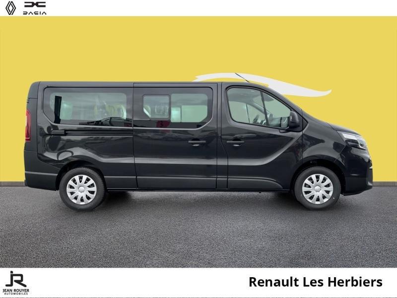 Nissan Primastar Combi