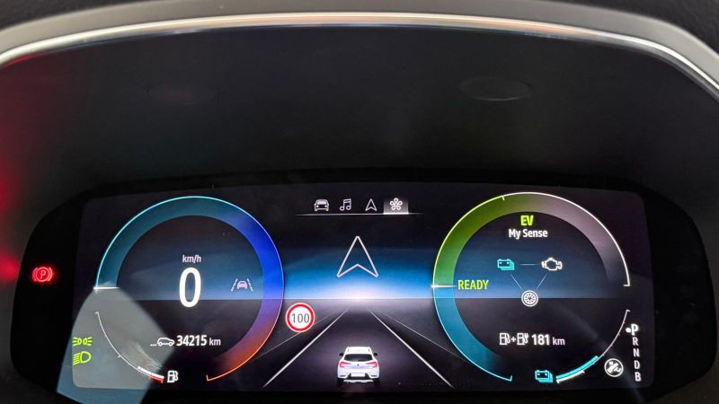 RENAULT Captur 2023 — imagine 54