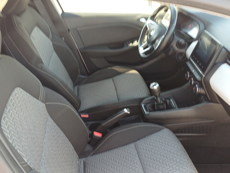 Fahrzeugabbildung Clio  Evolution dCi Bild 11 von 16