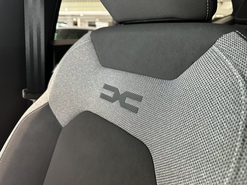 Fahrzeugabbildung Bigster Journey HYBRID 155 Bild 49 von 50