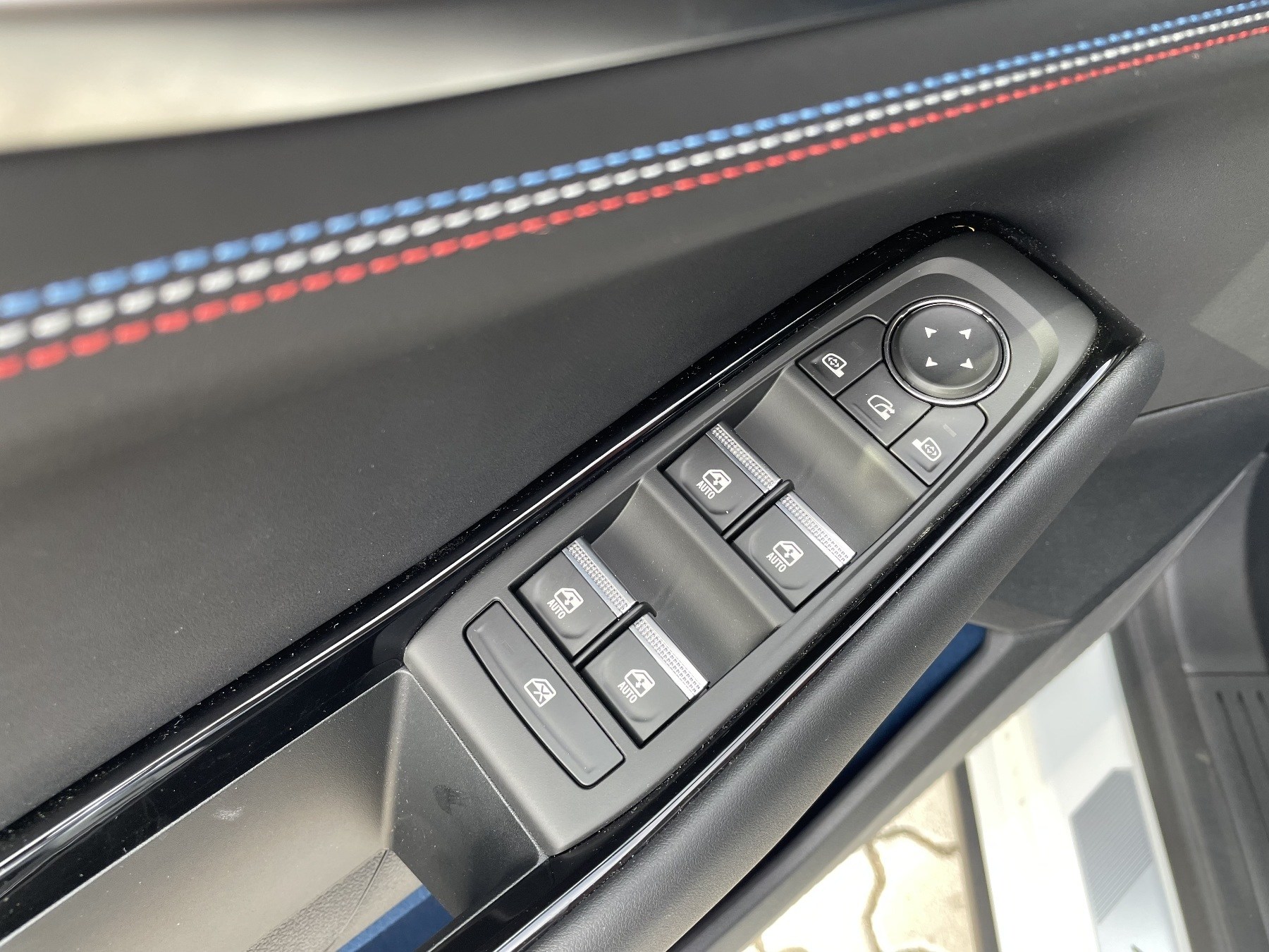 Renault Rafale – Bild 17