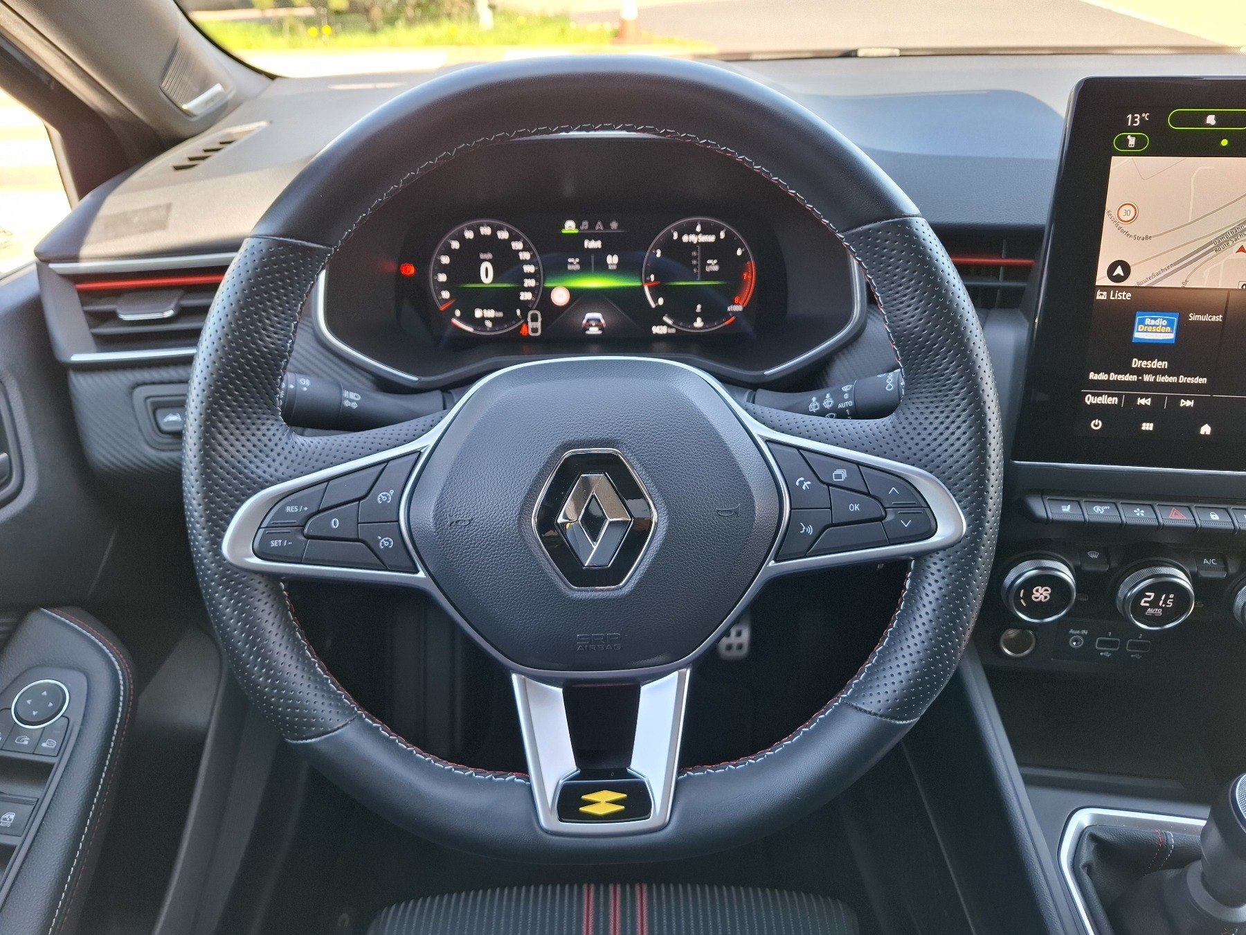 Renault Clio – Bild 18