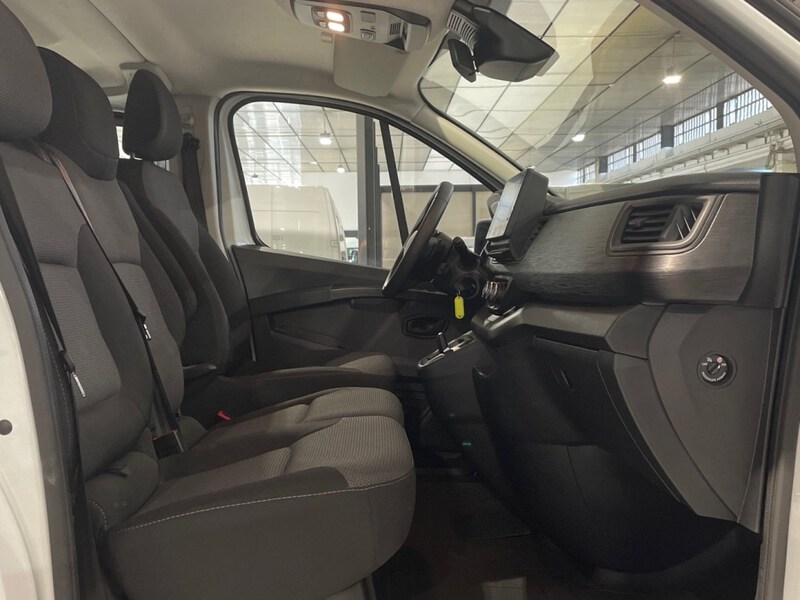 Renault Trafic Combi
