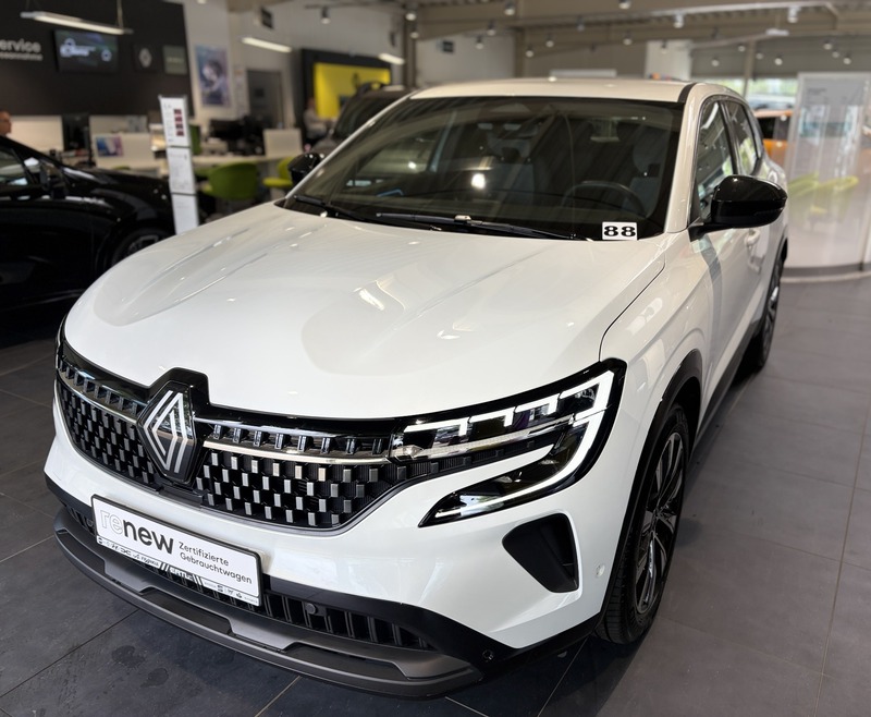Fahrzeugabbildung Austral Techno Full Hybrid 200 PS Bild 1 von 50