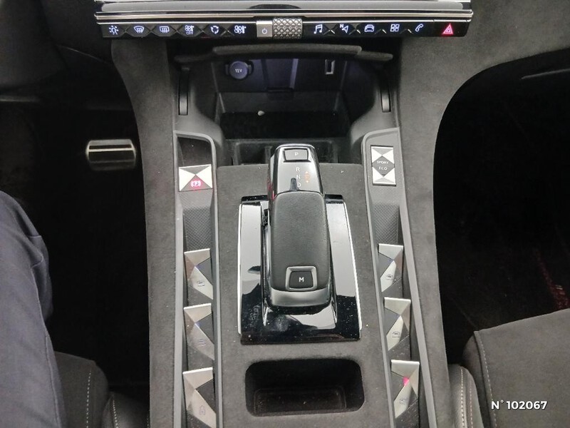 DS DS7 Crossback