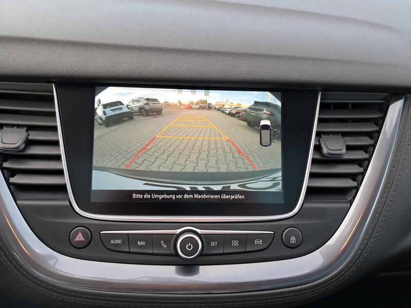 Fahrzeugabbildung Grandland X 1.2 Turbo INNOVATION*NAVI*KAM* Bild 14 von 15