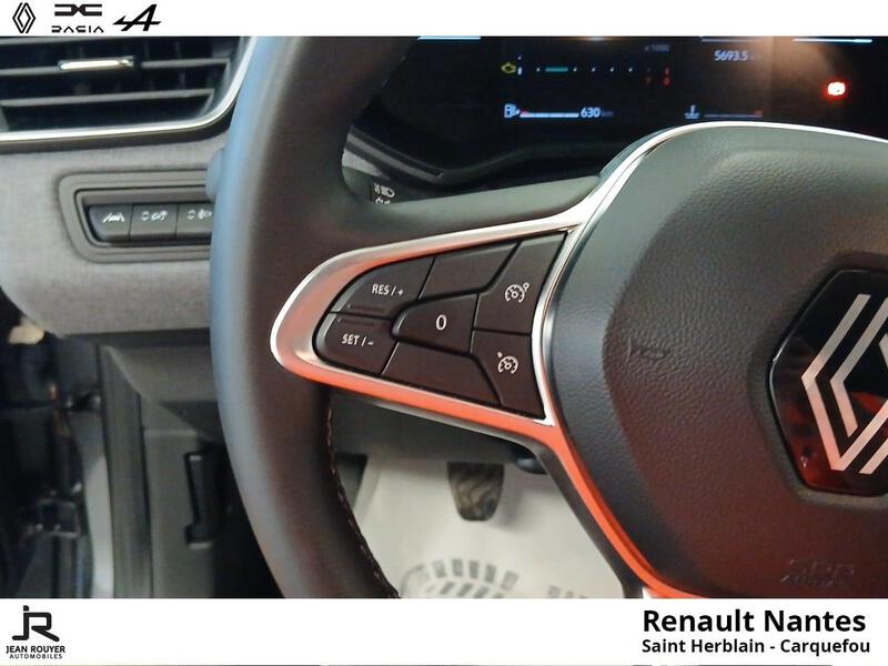 Renault Clio V