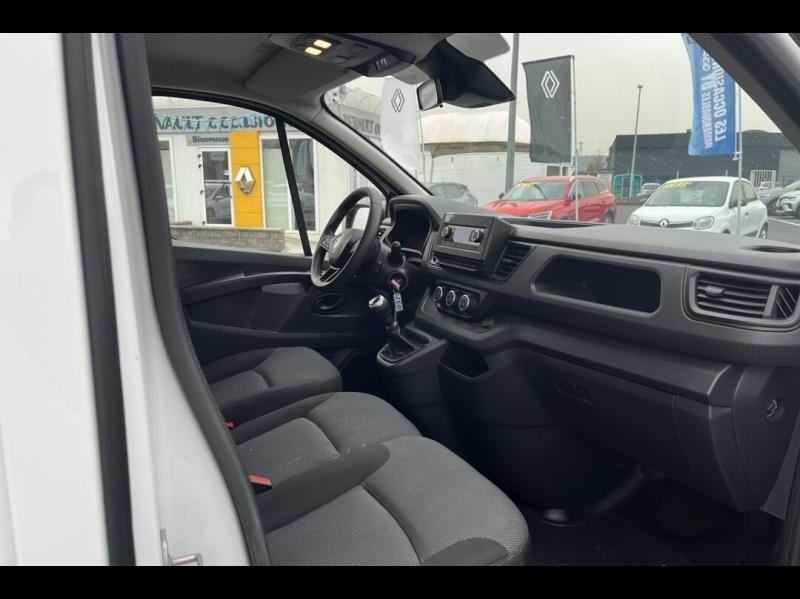 Renault Trafic Combi