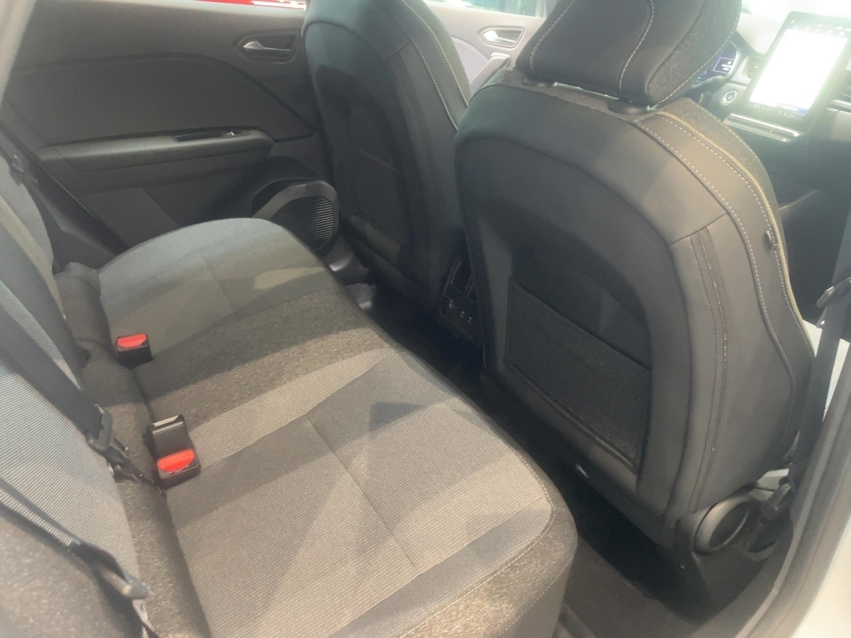 Renault Captur – Bild 12