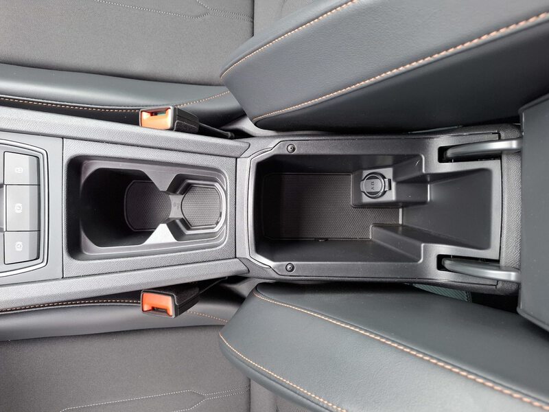Fahrzeugabbildung Formentor VZ 2.0 TSI 4Drive (310 PS) 7-Gang-DSG Bild 33 von 49
