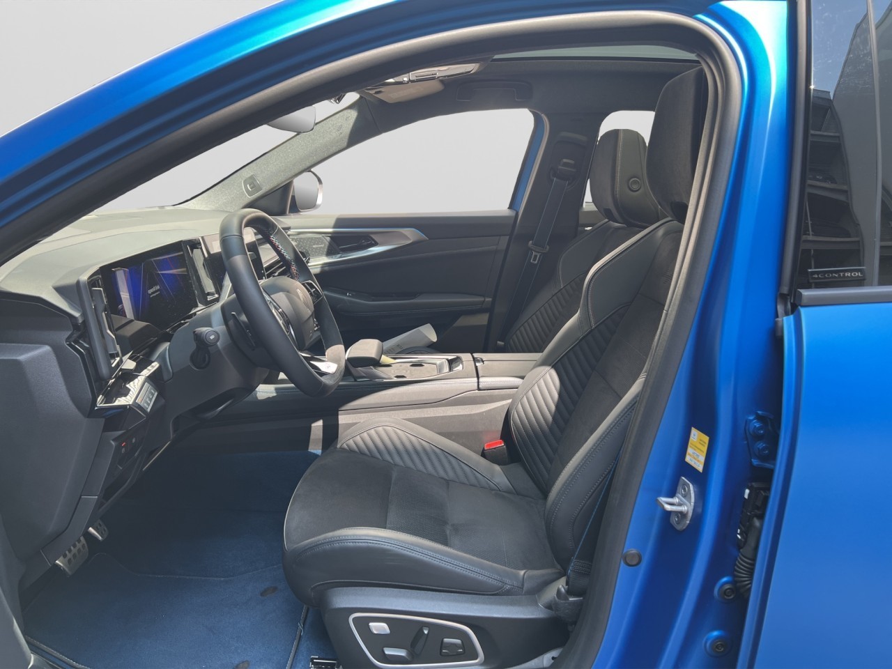Renault Rafale – Bild 11