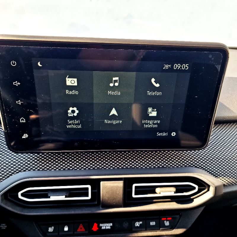 DACIA Jogger 2023 — imagine 32