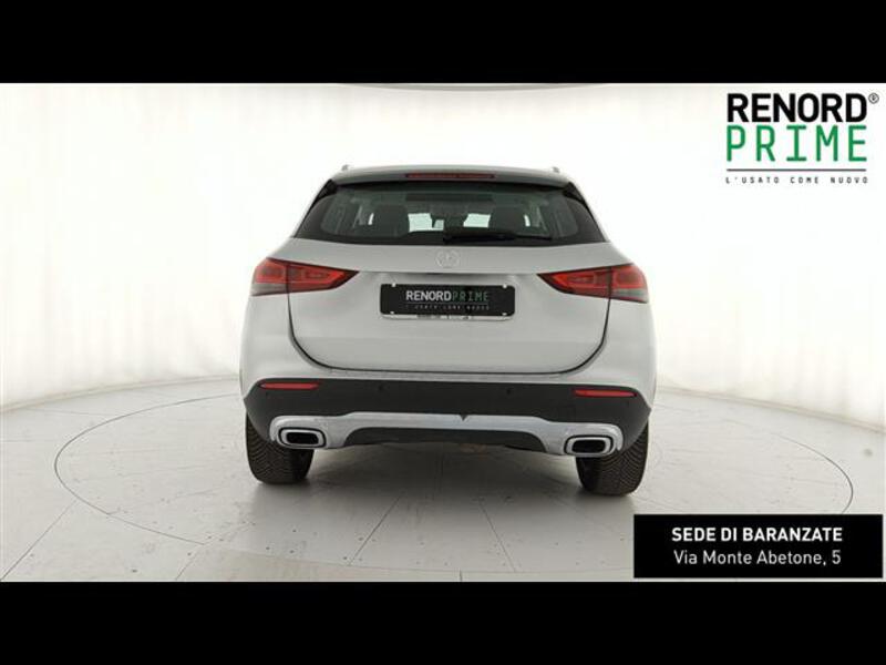 Mercedes GLA
