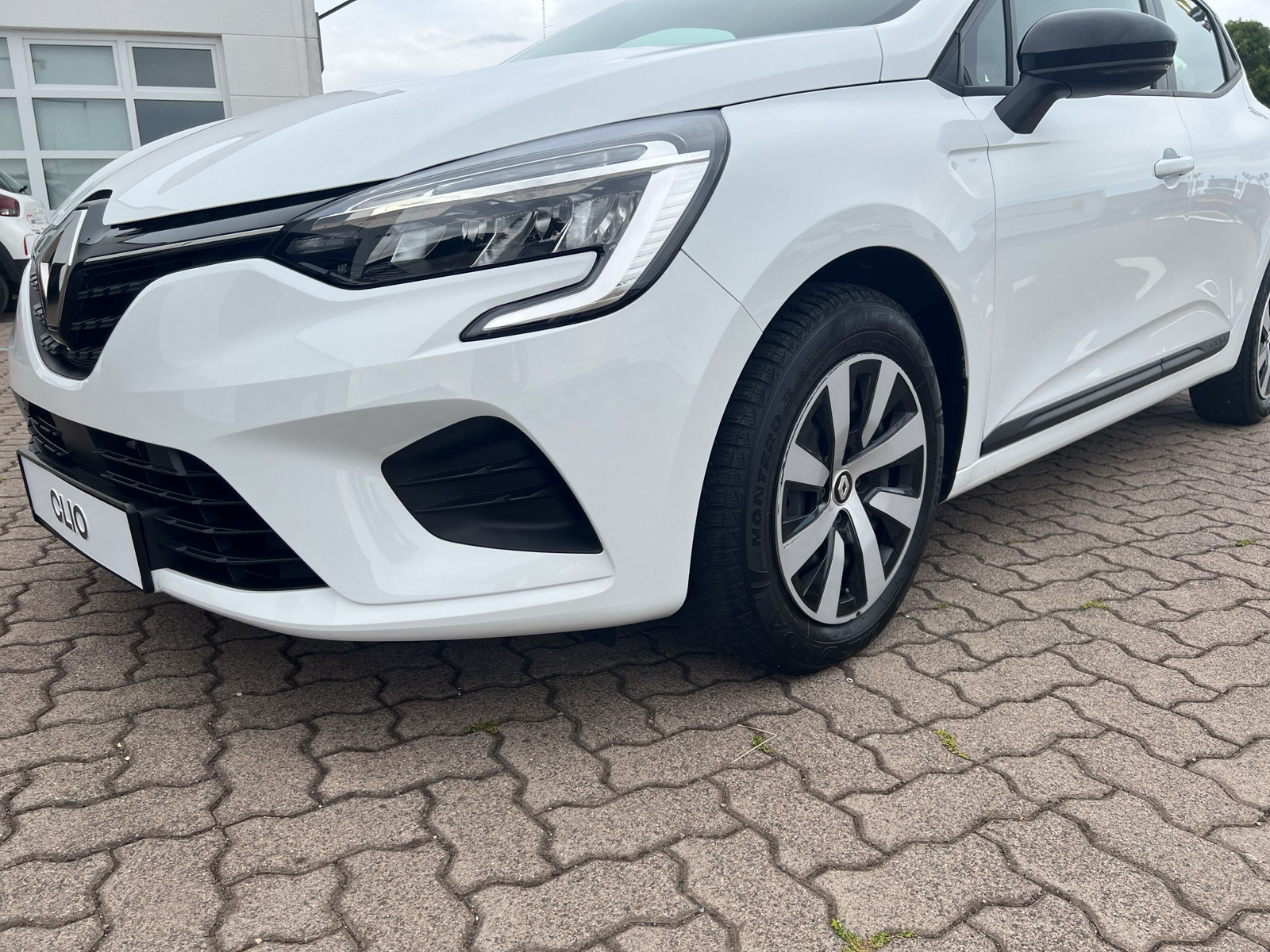 Renault Clio – Bild 11