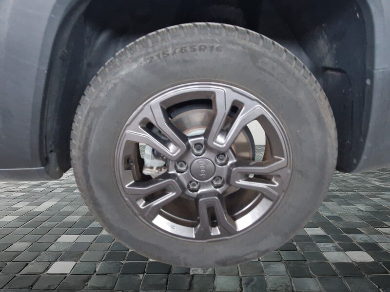 Fahrzeugabbildung Renegade MY23 1.5 MHEV Longitude Automatik Bild 7 von 17