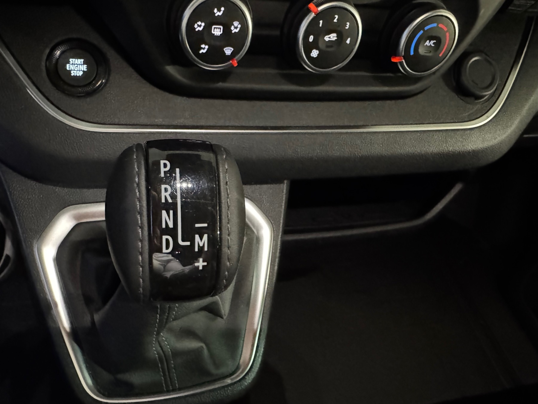 Renault Trafic – Bild 12