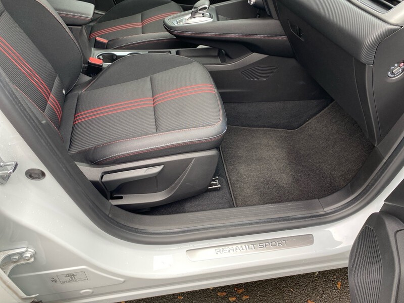 Fahrzeugabbildung Captur ABS Fahrerairbag ESP Bild 17 von 17