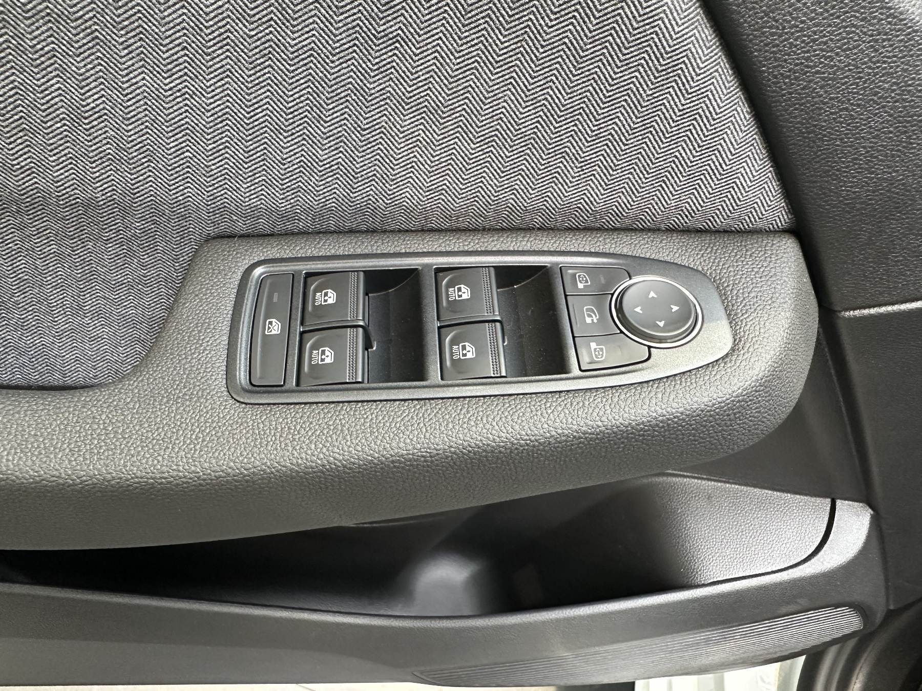 Renault Clio – Bild 31