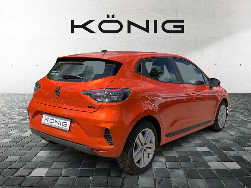 Fahrzeugabbildung Clio Automatik Bild 4 von 18