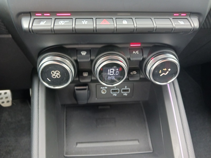 Fahrzeugabbildung Clio 5 R.S-Line TCe 140 Start&Stop MT  Bild 24 von 28