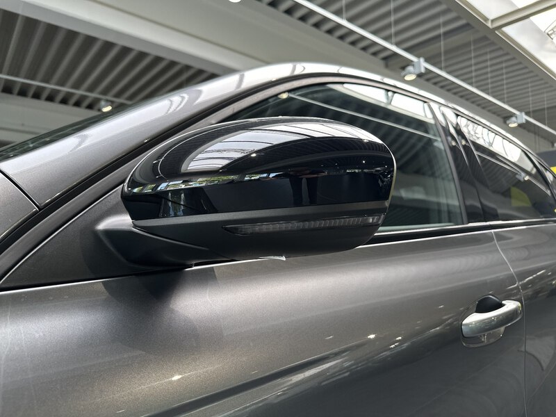 Fahrzeugabbildung Arkana Esprit Alpine Full Hybrid 145 PS Bild 28 von 50